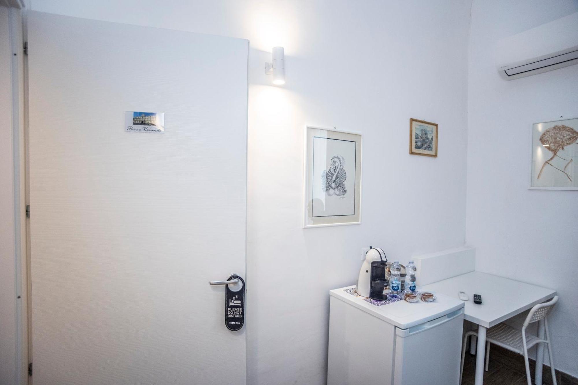 Katane' Room'S Катанія Екстер'єр фото